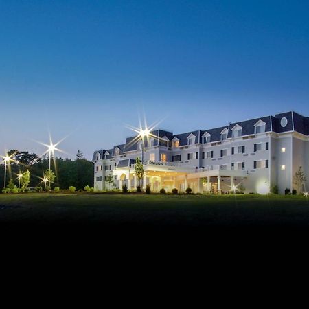 Courtyard By Marriott Lenox Berkshires Hotel Buitenkant foto